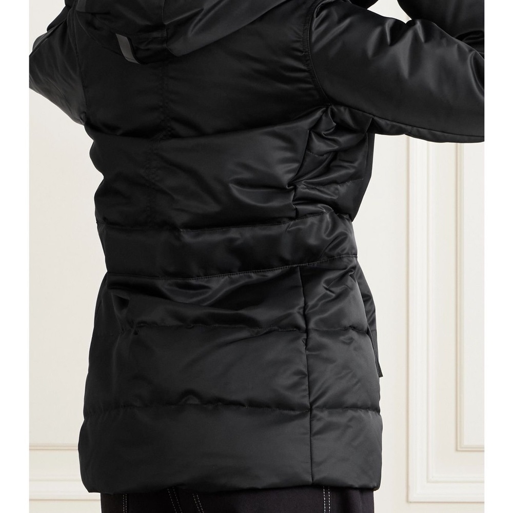 🎄🥗Like new condition Canada Goose MCKENNA Coat Black Size M - Picture 4 of 15